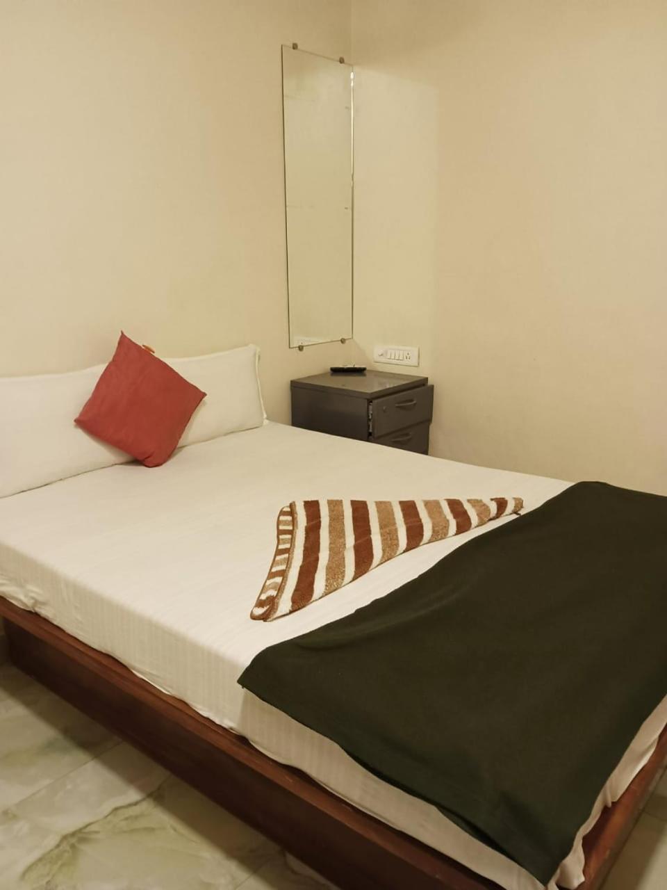 New Hotel Tara By Glitz Hotels Mumbai Kültér fotó